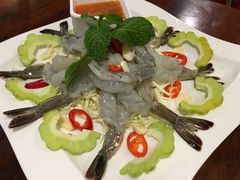 大虾色拉-Dang restaurant (patong phuket)