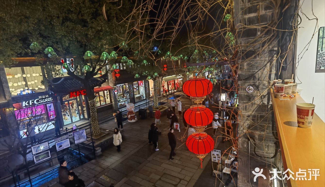茶颜悦色逛门东