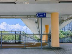 -东荟城名店仓