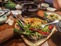 -云海肴·汽锅鸡·云南菜(天山百盛优客店)