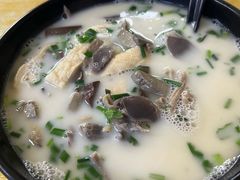-津津老鸭粉丝馆(正东路店)