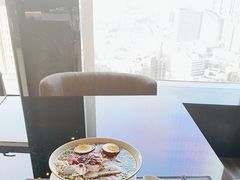 -唐拉雅秀酒店-西锦汇空中BBQ·思创餐厅