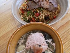 -万方圆拌粉瓦罐汤(九江湖滨店)