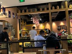 门面-呷哺呷哺(万达新世界店)