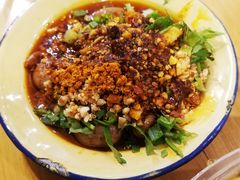 -拈签一笑黄牛肉辣卤串串