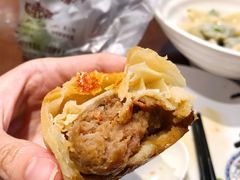 蛋黄鲜肉月饼-大壶春生煎(四川中路店)