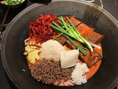 -四小区火锅·巷子里的重庆火锅(花照壁店)