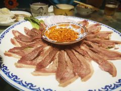 -一个勺子新疆锡伯主题私房菜(红墙巷49号院店)