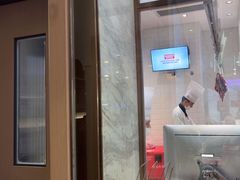 -左庭右院鲜牛肉火锅(浦江欢乐颂店)