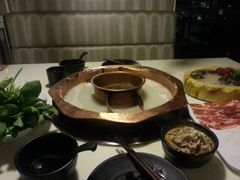 -滇釜火锅·能喝汤的火锅(车公庄店)