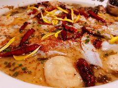 老坛酸菜鱼-江渔儿酸菜鱼(东厦一百店)