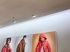 -优衣库(上海颛桥万达广场店)