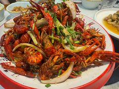 -乡土黄·鲜牛肉火锅·小龙虾(兴业街店)
