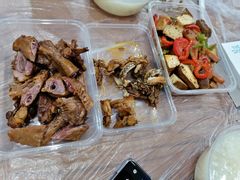 -蓝精灵饺子店