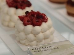 -潮一不贰·法式甜品·生日蛋糕·西式简餐(外滩店)