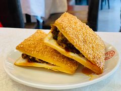 牛肉烧饼-嘉陵楼馋嘴城(簋街总店)