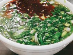 -牛一嘴·兰州牛肉面·大盘鸡(财富中心店)