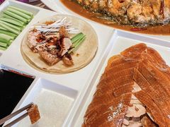 -艳阳天·非遗楚菜(武汉客厅店)