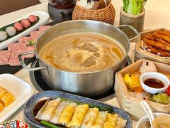 -煲王粤菜餐厅(中侨中心店)