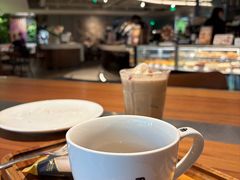 -Peet's 皮爷咖啡(东湖路手作店)