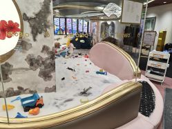 -奈尔宝·国风主题儿童乐园·亲子餐厅(豫园商城店)