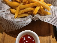 -麦甜创意轻食餐厅(西康路店)