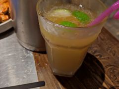 -龙巢盱眙龙虾·牛蛙·烧烤宵夜(八卦岭店)