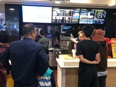 -麦当劳(新华路步步高店)