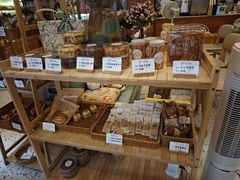 -提亚烘焙·手作面包·生日蛋糕(七星店)