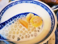 -广信牛奶甜品世家(台东店)