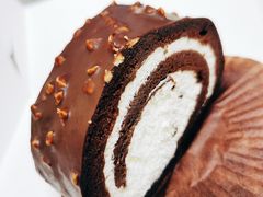 -Dough&Joe团憩(瑞虹天地月亮湾店)