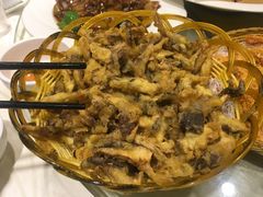 干炸小蘑菇-金手勺东北菜馆(大屯北路店)