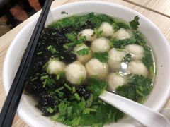 鱼丸汤-老滕家过桥米线(金鱼胡同店)