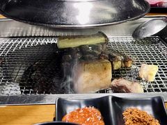 -肉甲韩国木炭烤肉(新壹街1店)