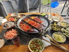 -正南齊北重庆老火锅(光华村直营店)