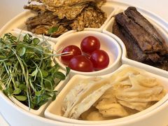 北京特色凉菜拼盘-大鸭梨烤鸭(金色漫香店)