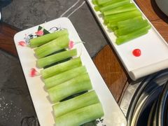-大匠工房古船木艺术餐厅·猪肚鸡专门店(长白仙岛店)