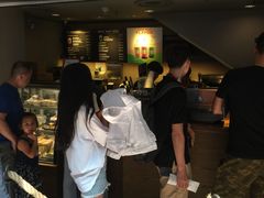 -星巴克(北京西站5号候车室)