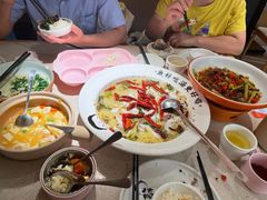 -江渔儿酸菜鱼(曜一城店)