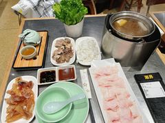 -潮界(LU·ONE凯德晶萃广场店)