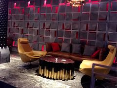 -V SHOW max KTV(粉巷店)