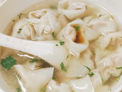 -周震馄饨