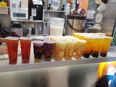 -CoCo都可(湖滨银泰店B区店)