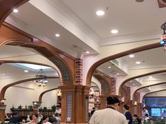 大堂-清真·玛丽亚新疆菜主题餐厅(浙江中路店)