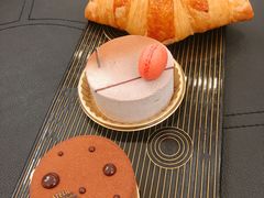 -Salon de The de Joel Robuchon(外滩18号店)