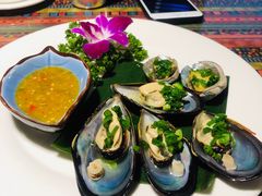 -忘忧草融合私房菜(红鼎国际店)