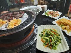 -牛味道炭火烤肉(湖前总店)