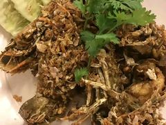 -J Daeng Seafood