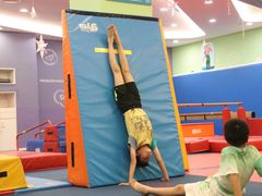 -小小运动馆(浦江店)