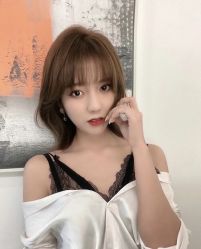 -BULB STUDIO 巴柏明星发型工作室